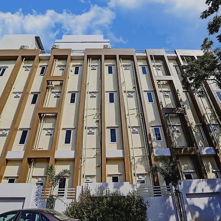 Capital O De Alphabet Kakinada Kākināda Exterior foto