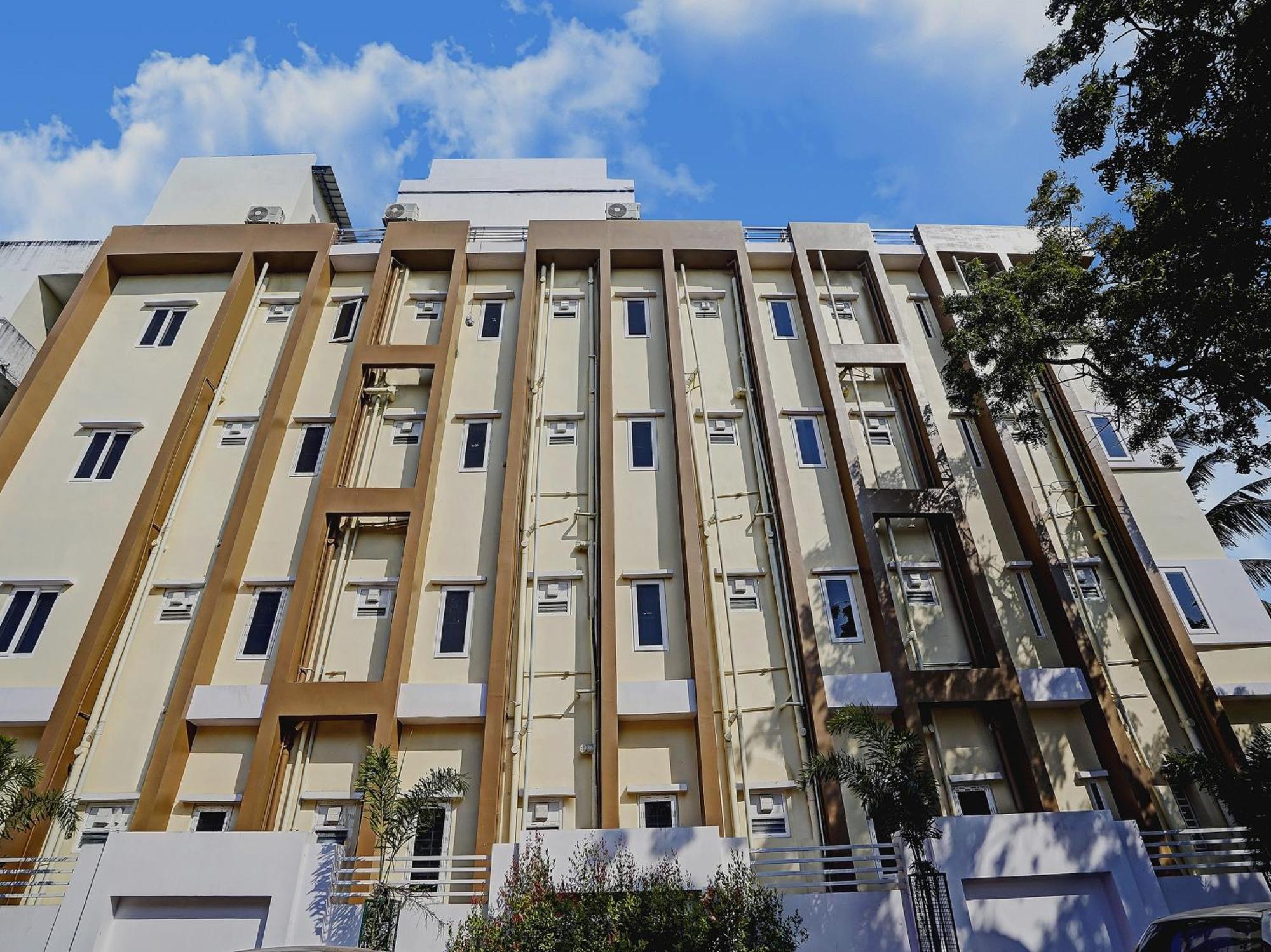 Capital O De Alphabet Kakinada Kākināda Exterior foto